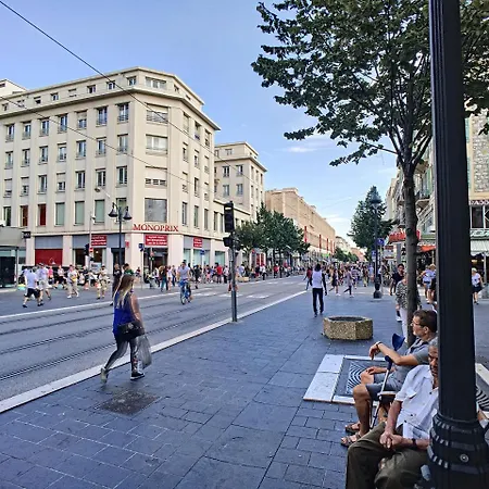 Апартаменты Nestor&jeeves - Duplex Palais Eugenie - Hyper Center - Shopping Area - Top Floor